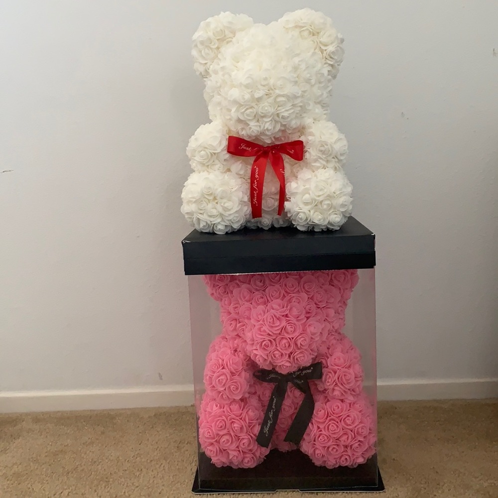 Pink and White Flower Bear 🌸🤍